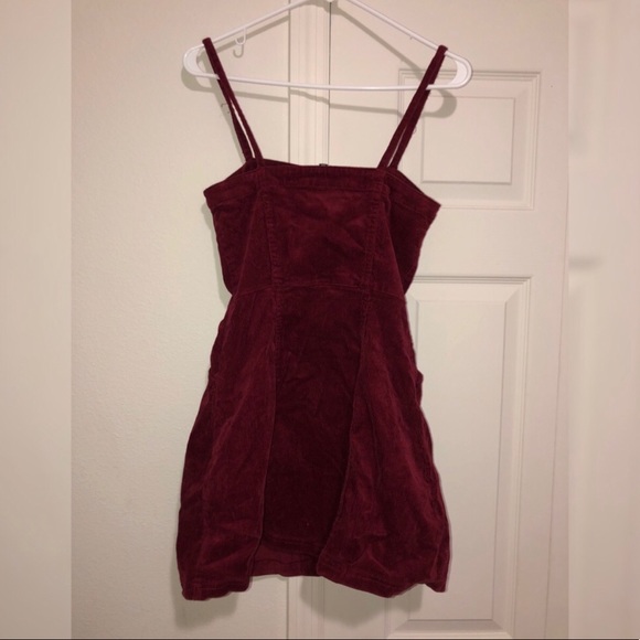 Dress - Picture 2 of 3